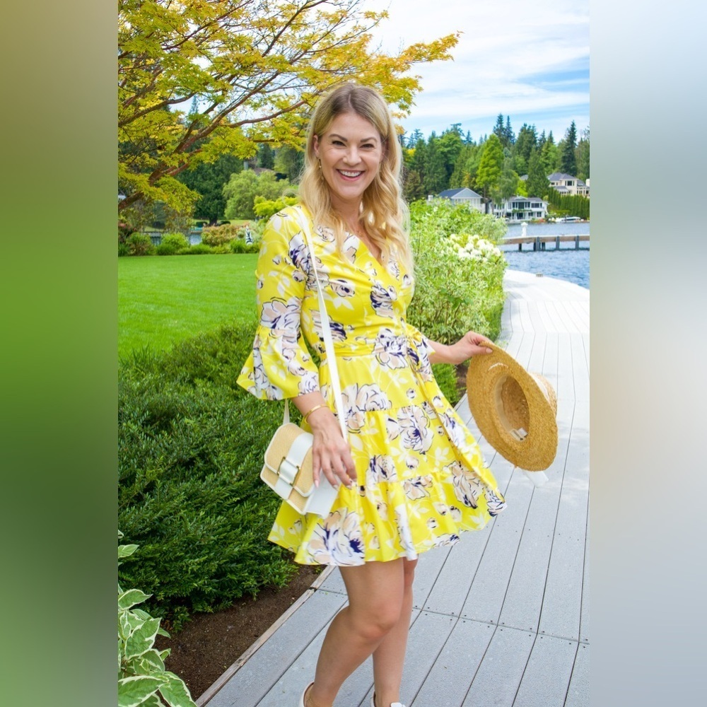 Eliza J Yellow Faux Wrap Floral Lined Chiffon Dress Belted Summer Petite 6 NWT